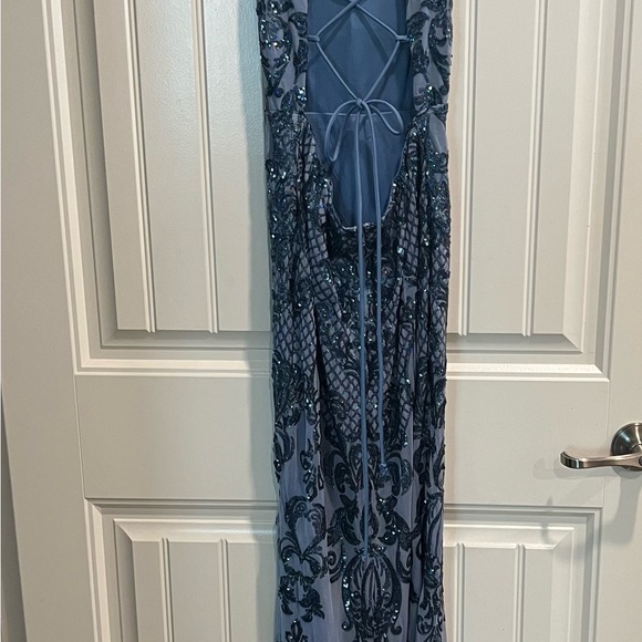 Blue prom dress - Picture 2 of 7